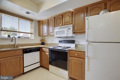 3206 Gleneagles Dr, Silver Spring, MD 20906 - photo 6