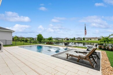 764 SE Bloomfield Rd, Port Saint Lucie, FL 34984 - photo 2