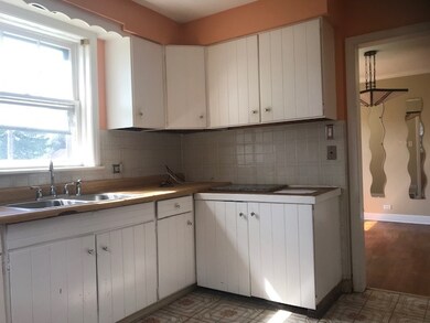 1102 Manchester Ave, Westchester, IL 60154 - photo 7