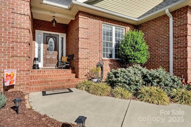 1769 31st Avenue Ln NE, Hickory, NC 28601 - photo 5