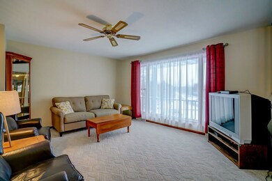 690 French Ct, Oregon, WI 53575 - photo 2