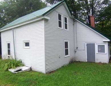 38 Baldwin St, Livermore Falls, ME 04254 - photo 7