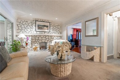 3361 Altamont Ave, Cleveland, OH 44118 - photo 5