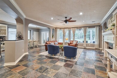 10535 Clubhouse Cir, Magnolia, TX 77354 - photo 7