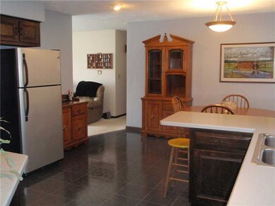 3618 Colonial Ave, Erie, PA 16506 - photo 4