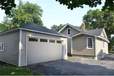 36 Ayrshire Rd, Worcester, MA 01604 - photo 3