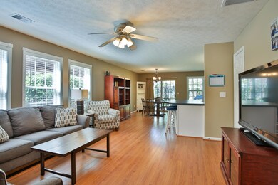 8478 Grand Trevi Dr unit 3103, Louisville, KY 40228 - photo 3