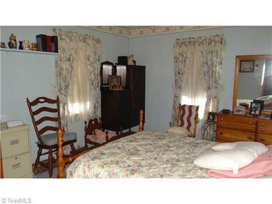 912 Dairy St, Asheboro, NC 27203 - photo 7
