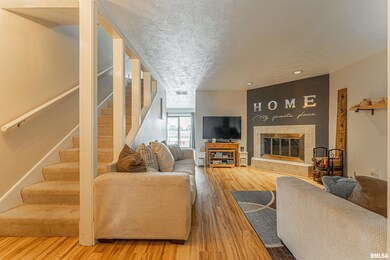 2348 Railsplitter Ave, Lincoln, IL 62656 - photo 2