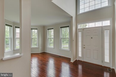 5773 Victor Dr, Sykesville, MD 21784 - photo 2