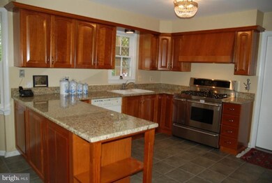 2 Montvale Ct, Silver Spring, MD 20904 - photo 4