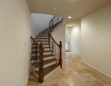 Interior entry with one guest room and full bath o