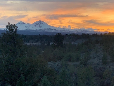 20450 Arrowhead Dr, Bend, OR 97701 - photo 5