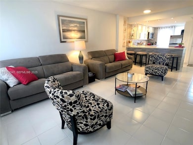 1575 Euclid Ave unit 503, Miami Beach, FL 33139 - photo 6