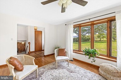 642 Parkview Estates Rd, Luray, VA 22835 - photo 5