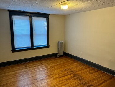 18 Mattoon St unit 5, Springfield, MA 01105 - photo 3