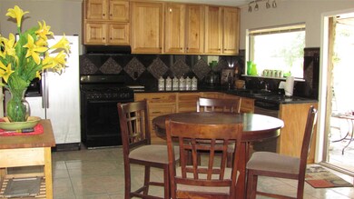 13501 Mobile St, Houston, TX 77015 - photo 4