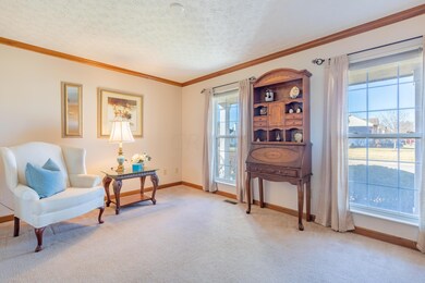 8183 Coldharbor Blvd, Lewis Center, OH 43035 - photo 5