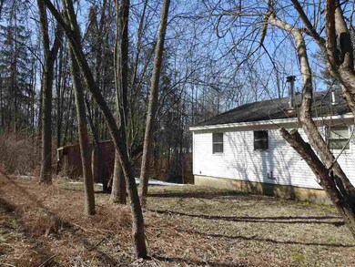 25 Larson Ln, Castleton, VT 05732 - photo 2