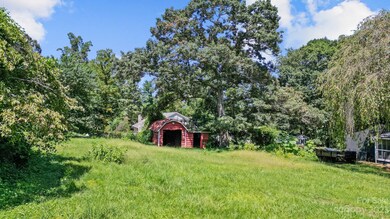 9999 School Rd E, Asheville, NC 28803 - photo 3