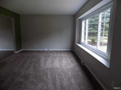 23000 Leslie Ln, Elkhart, IN 46516 - photo 3