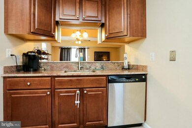 14451 Saint Germain Dr, Centreville, VA 20121 - photo 3