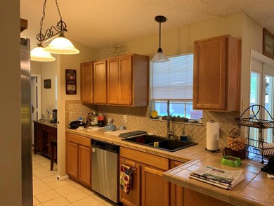 GUERNSEY KITCHEN 2