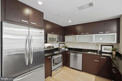 1010 Massachusetts Ave NW unit 810, Washington, DC 20001 - photo 4