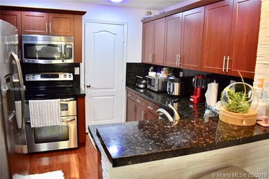 11457 NW 51st Ln, Doral, FL 33178 - photo 5