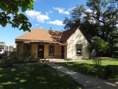 138 W Center St, Parowan, UT 84761 - photo 3