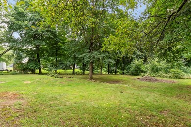 37 Highland Ave, Coventry, RI 02816 - photo 4