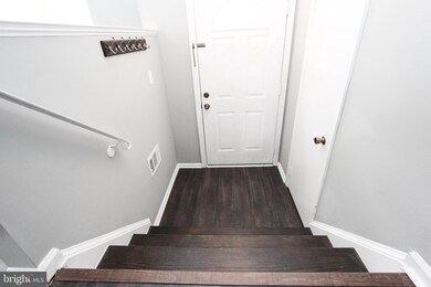 3120 Antrim Cir, Dumfries, VA 22026 - photo 2