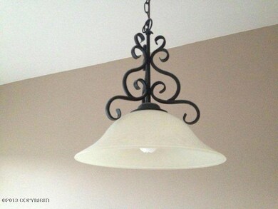 Nice light in dining area