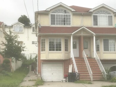 149 Gladwin St, Staten Island, NY 10309 - photo 2