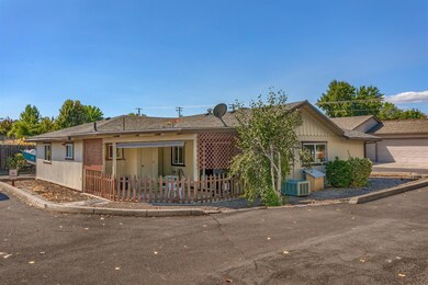 2374 Corona Ave, Medford, OR 97504 - photo 3