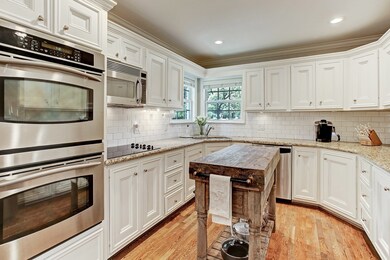 751 W 43rd St, Houston, TX 77018 - photo 3