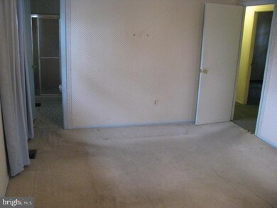 4906 Riverton Ln, Bowie, MD 20715 - photo 7