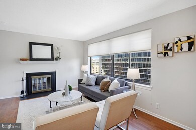 3 Washington Cir NW unit 1003, Washington, DC 20037 - photo 6