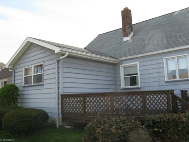 588 Idora Ln, Struthers, OH 44471 - photo 4