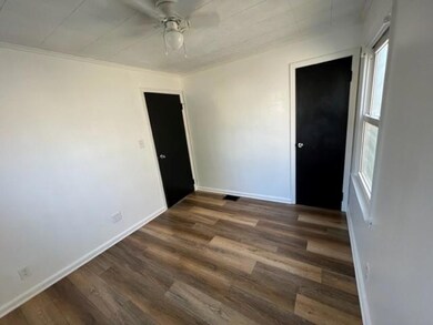 321 N 18th Ave, Beech Grove, IN 46107 - photo 6