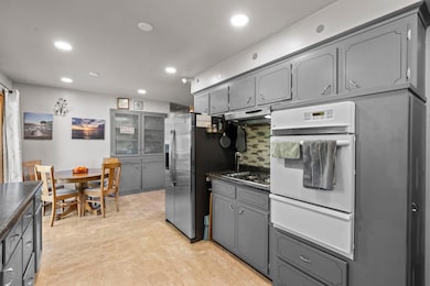 10002 93rd Place N, Maple Grove, MN 55369 - photo 6