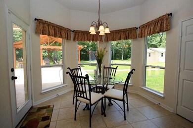 14335 Greenleaf Dr, Conroe, TX 77302 - photo 7