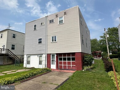 93 Anthony Wayne Dr, Pottstown, PA 19464 - photo 3