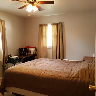 239 N Wright St, Griffith, IN 46319 - photo 6