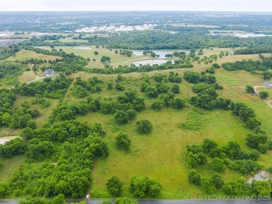 12933 S 33rd West Ave, Glenpool, OK 74033 - photo 3