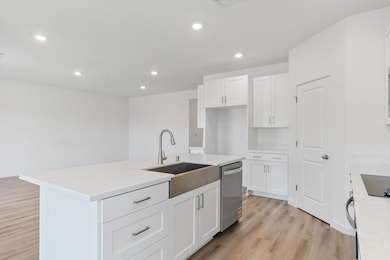 07-BiggerFlow Real Estate Media-7