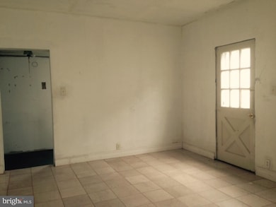 25 E New St, Paulsboro, NJ 08066 - photo 6