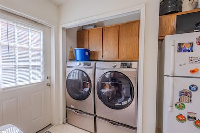 1306 State Park Rd, Greenville, SC 29609 - photo 3