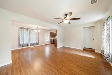 7011 Eastwood St, Houston, TX 77021 - photo 3