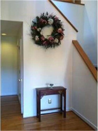 2 Hayloft Cir, Wilmington, DE 19808 - photo 2